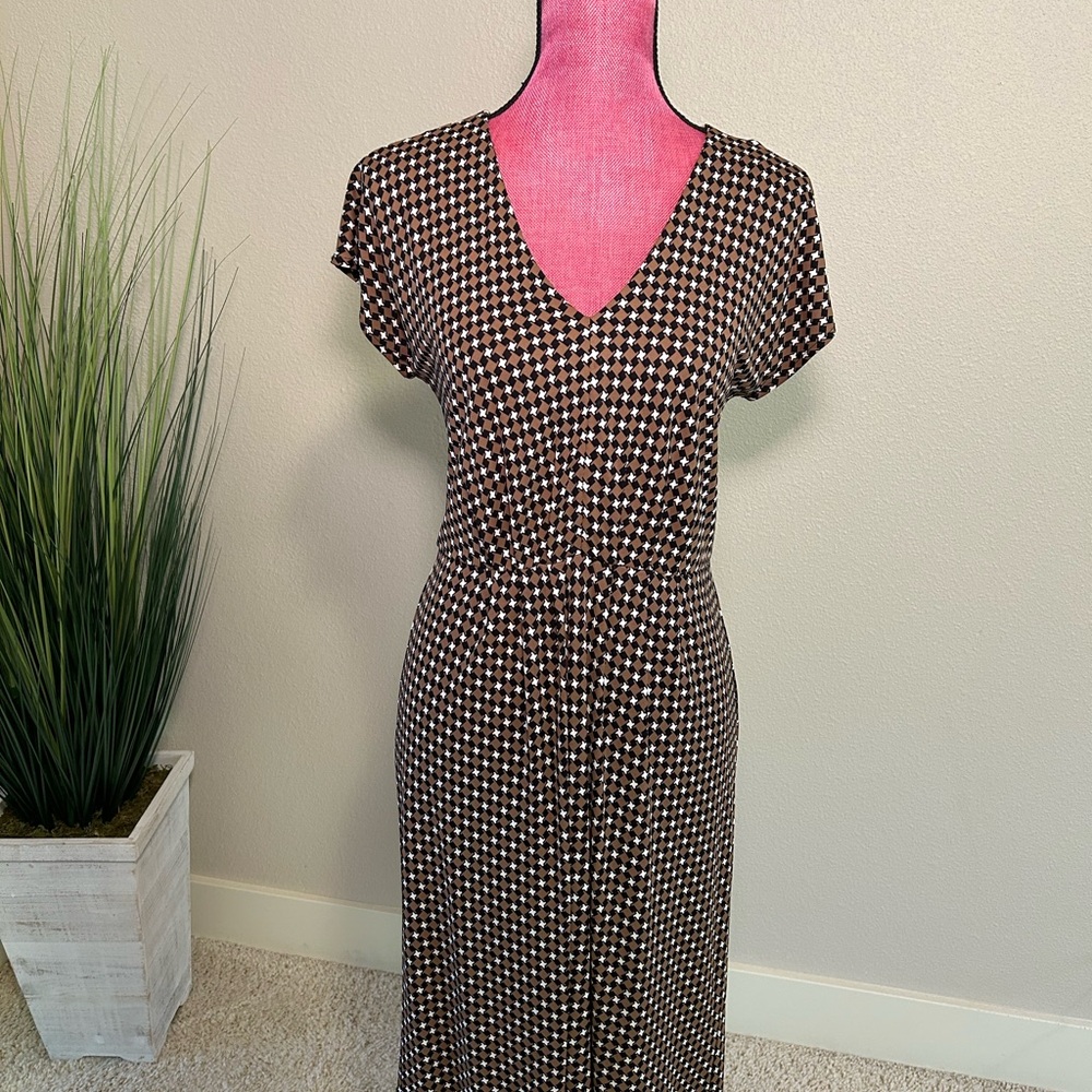 Banana Republic Black and Brown Houndstooth Midi Dress